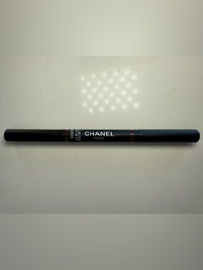 Chanel Double Crayon Contour Lèvres Lip Liner Duo - Cannelles